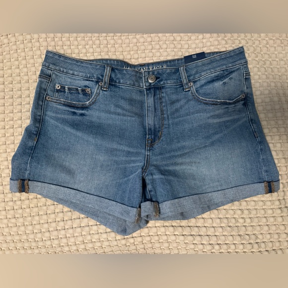American Eagle Tomboy Midi Size 16 Jean Shorts - Picture 1 of 4